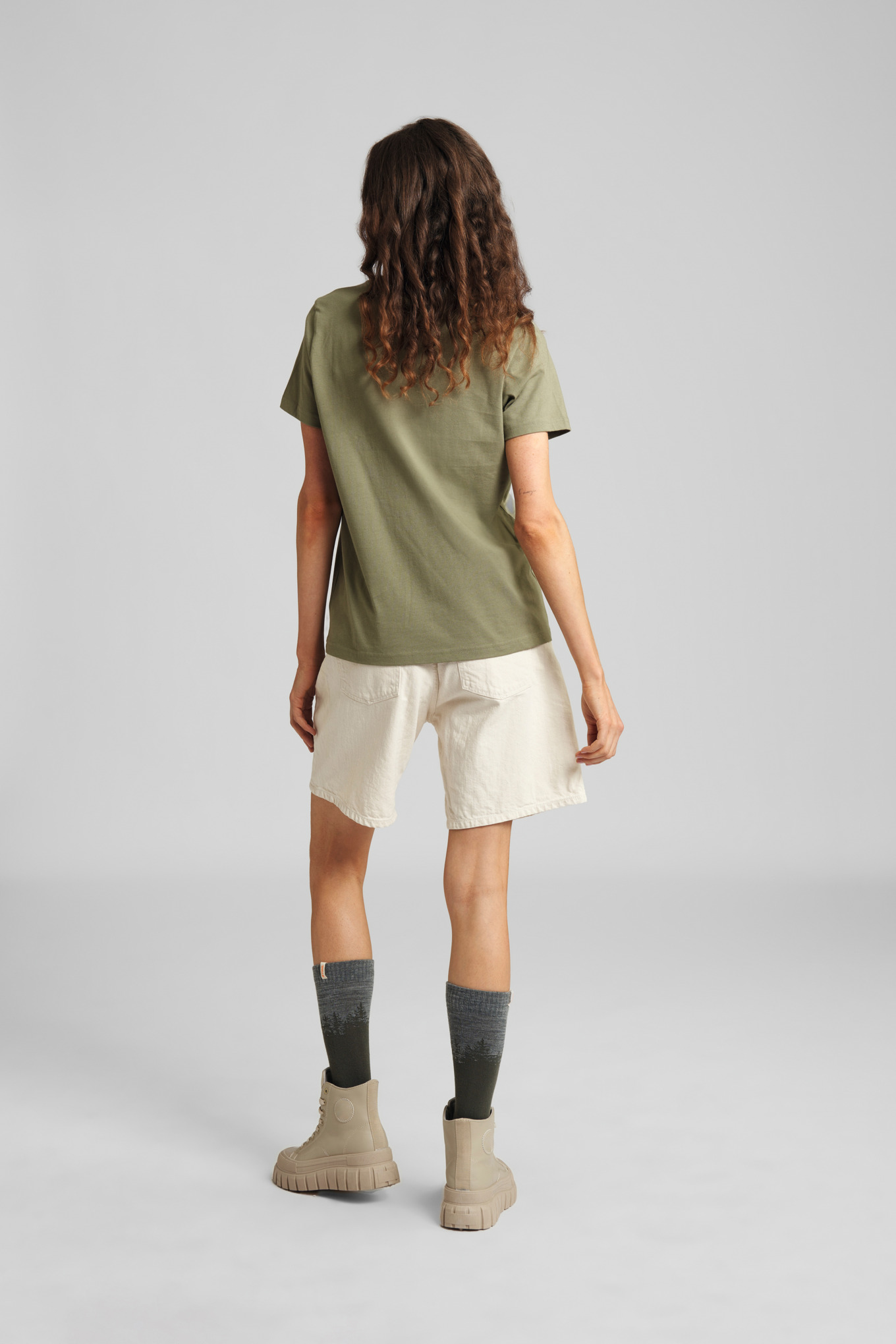SUSTAINABLE BASIC póló