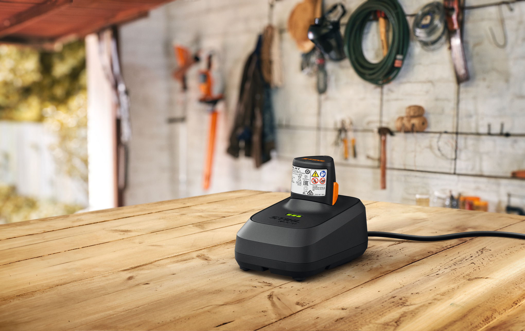 ALS 31 töltőkészülék